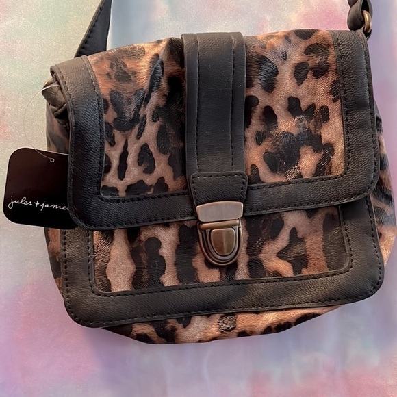 𝅺Jules & James Small Brown Animal Print Cross Body Bag Purse - Picture 3 of 6